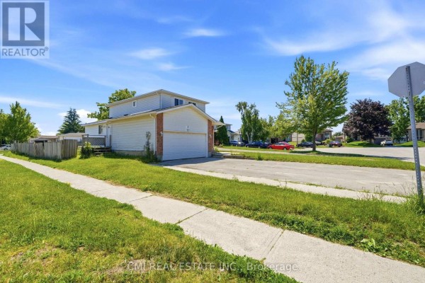 1 Mccuaig Court, Barrie, ON, photo 3