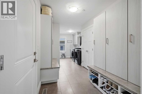 1 Meadow Close, Lacombe, AB, photo 3