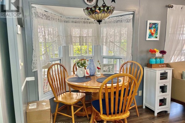 Sunroom - 1 Mireille Private, Ottawa, ON K0A1B0 Photo 5