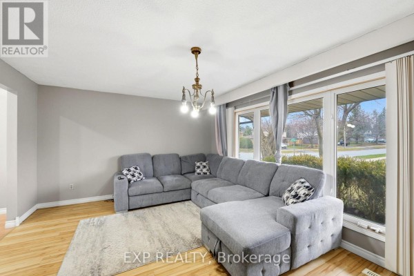 1 Nordale Court, Kawartha Lakes, ON K9V4V4 Photo 4