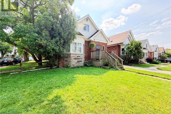 1 Norwood Road, Hamilton, ON, photo 3