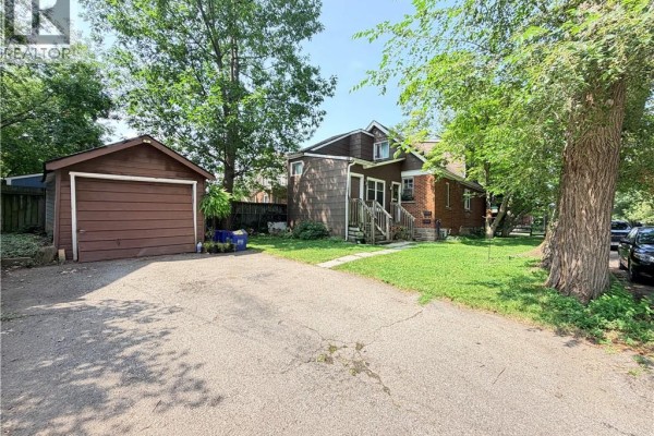 3pc Bathroom - 1 Norwood Road, Hamilton, ON L8S3P8 Photo 5