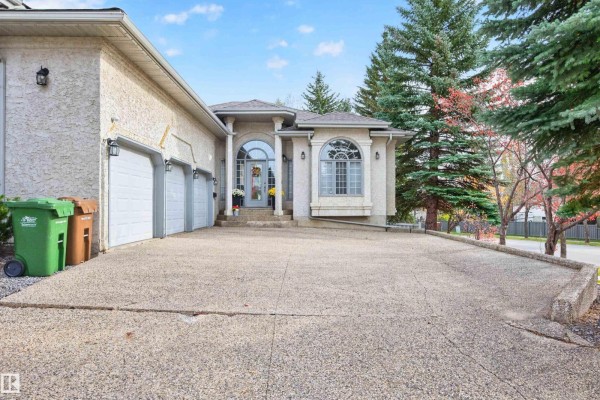 1 Onesti Pl, St  Albert, AB, photo 2