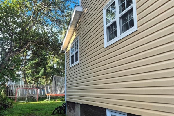Bath (# pieces 1-6) - 1 Osmond Place, Grand Falls Windsor, NL A2B1J8 Photo 5