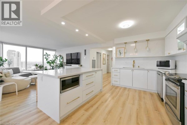 4pc Bathroom - 1 Palace Pier Court Unit# 2210, Etobicoke, ON M8V3W9 Photo 2