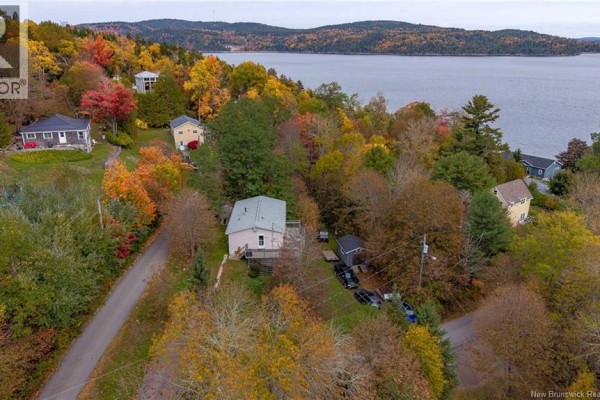 Bath (# pieces 1-6) - 1 Points Road, Grand Bay Westfield, NB E5K2L5 Photo 2