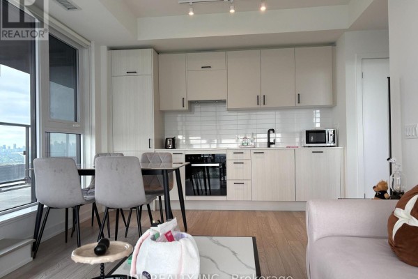 1 Quarrington Lane, Toronto, ON M3C0S4 Photo 5