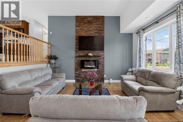 Family room - 1 Sebastien Street, Shediac, NB E4P0K7 Photo 4