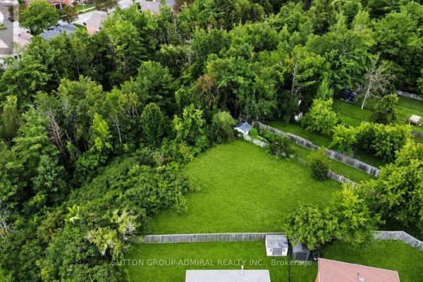 1 Seymour Crescent, Barrie, ON, photo 3
