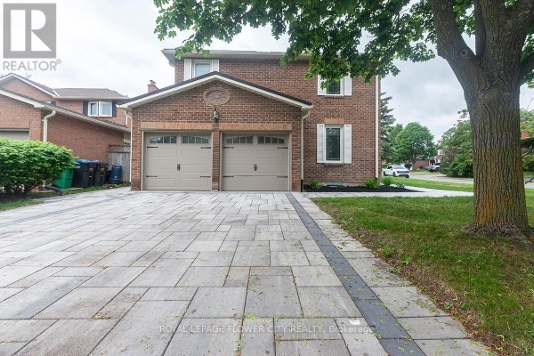 Family room - 1 St Michaels Crescent, Caledon, ON L7E5Z6 Photo 2