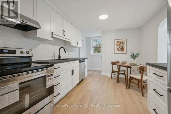Kitchen - 1 Stevenson Street N, Guelph, ON N1E5A3 Photo 5