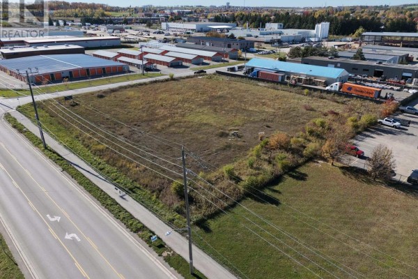 1 Stewart Court, Orangeville, ON L9W3Z9 Photo 2