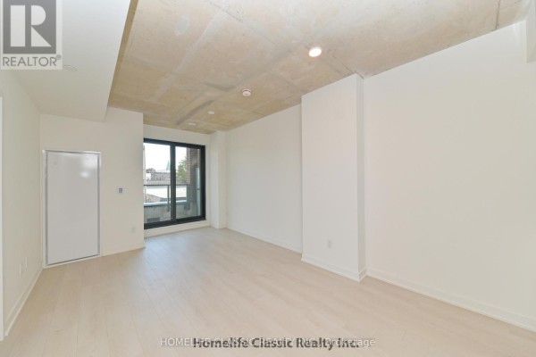 Kitchen - 1 Vine Avenue, Toronto, ON M6P0C8 Photo 2