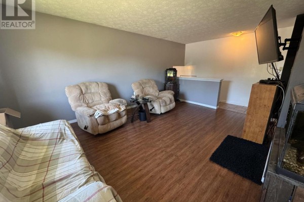 Laundry room - 1 Wendego Street, Manitouwadge, ON P0T2C0 Photo 5