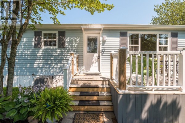 1 Wilbert Devoe Crescent, Timberlea, NS, photo 3