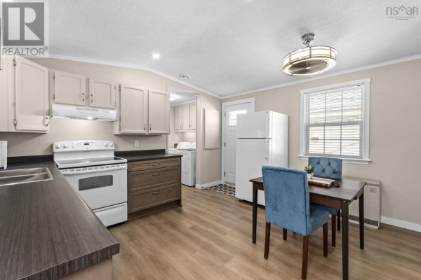 4pc Bathroom - 1 Wilbert Devoe Crescent, Timberlea, NS B3T1K9 Photo 5