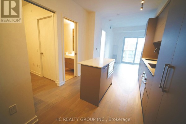 4512 - 1 Yorkville Avenue, Toronto, ON, photo 3