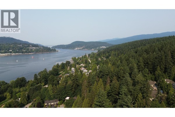 1/2 421 Campbell Road, Port Moody, BC V3H2W1 Photo 3