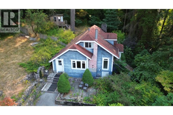 1/2 421 Campbell Road, Port Moody, BC V3H2W1 Photo 5