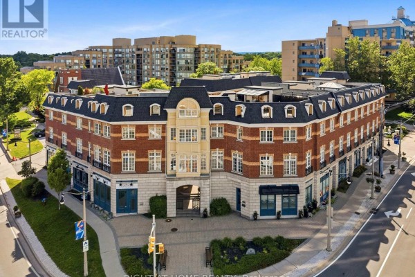 10 - 120 Bronte Road, Oakville, ON, photo 2
