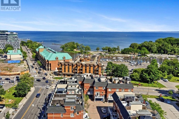 10 - 120 Bronte Road, Oakville, ON, photo 3