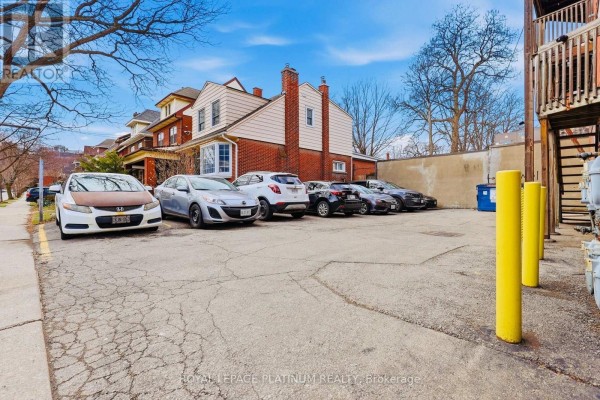 9 - 120 Sherman Avenue S, Hamilton, ON L8M2P9 Photo 4