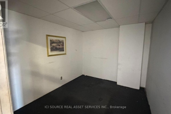 10 - 270 Rutherford Road S, Brampton, ON L6W3K7 Photo 3