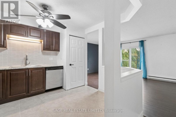10 - 327 Northlake Drive, Waterloo, ON N2V1Z1 Photo 4