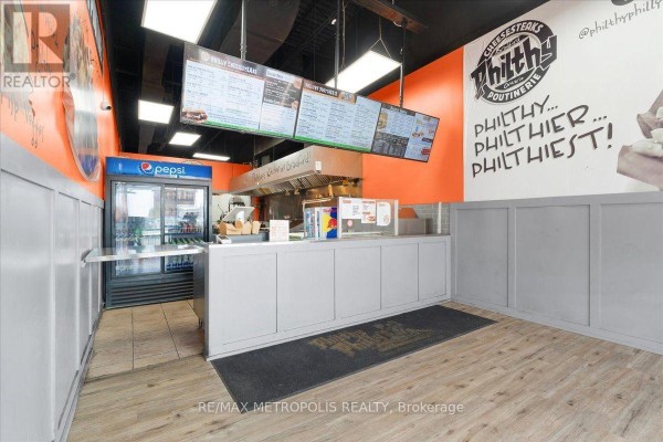 10 - 450 Holland Street W, Bradford West Gwillimbury, ON, photo 2