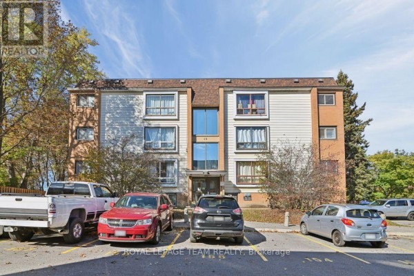 Bedroom - 10 - 49 Sumac Street, Ottawa, ON K1J7T7 Photo 2