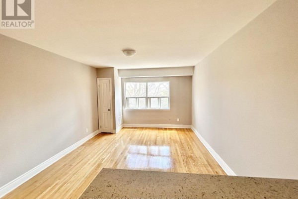 10 - 80 Twenty Fifth Street, Toronto, ON, photo 3