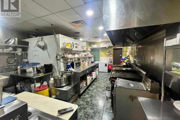 10 - 83 Kennedy Road, Brampton, ON L6W3P3 Photo 4