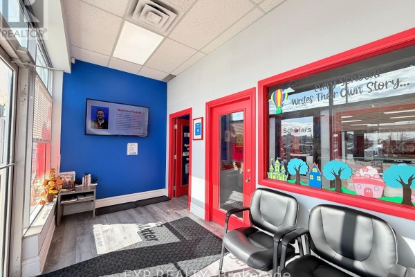 #10 - 8585 Highway 27 Road, Vaughan, ON L4L1A7 Photo 3