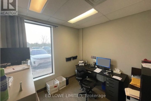 10 & 11 - 740 Huronia Road, Barrie, ON L4N6C6 Photo 5