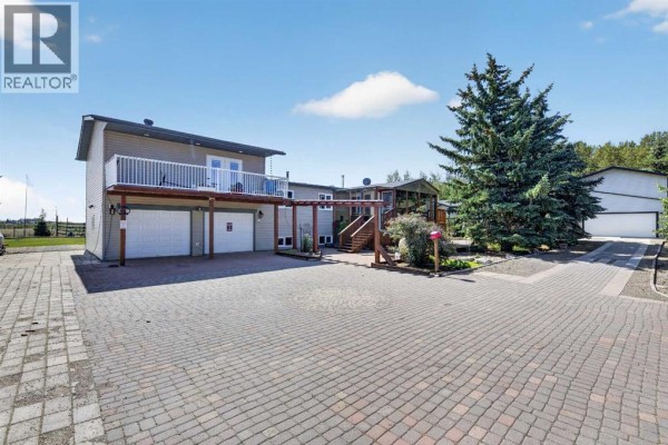 10 & 20, 30245 Range Road 12, Rural Mountain View County, AB, photo 2