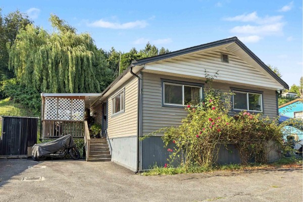 10 32151 Lougheed Highway, Mission, BC V2V1A3 Photo 2