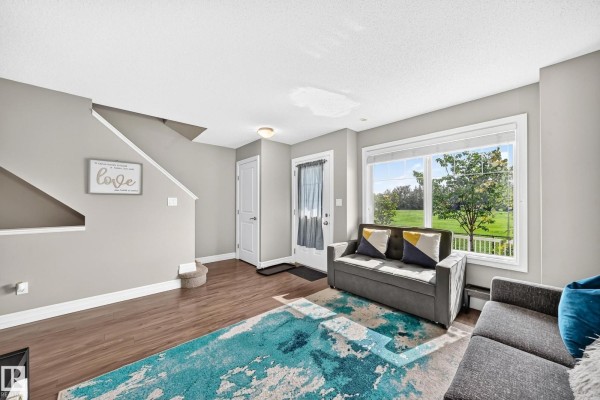 Family room - 10 415 Clareview Rd Nw Nw Nw, Edmonton, AB T5A0Z6 Photo 4