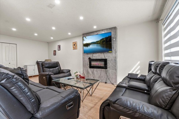 Bedroom 2 - 10 46260 Harford Street, Chilliwack Proper East, Chilliwack, BC V2P2W3 Photo 5