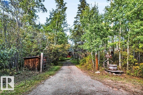 Dining room - 10-51119 Rge Rd 265, Rural Parkland County, AB T7Y1E8 Photo 2