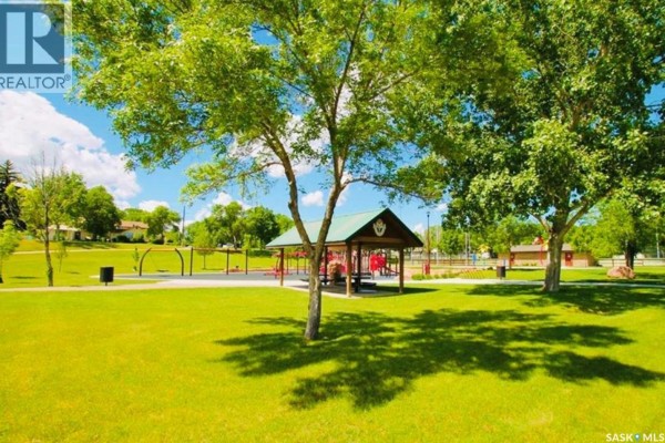 10 533 4th Avenue Ne, Swift Current, SK S9H2J9 Photo 4