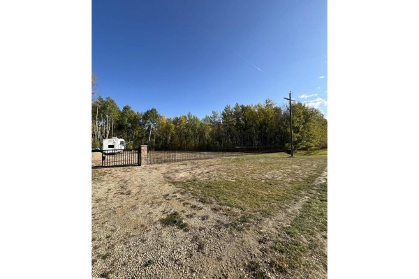 #10 53424 Rge Rd 60, Rural Parkland County, AB T0E2B0 Photo 4