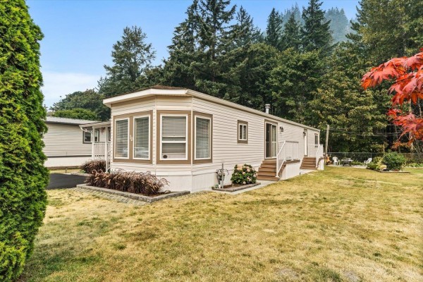 Kitchen - 10 65367 Kawkawa Lake Road, Hope, Hope, BC V0X1L1 Photo 4