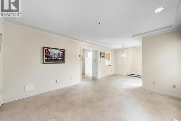 10 7110 Barnet Road, Burnaby, BC V5A4S3 Photo 4