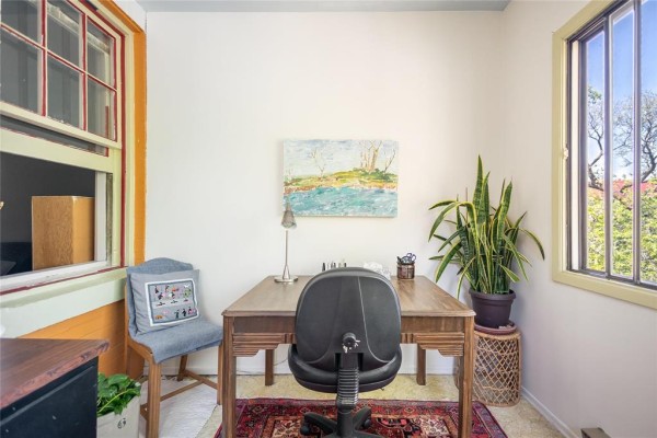 Kitchen - 10 738 Dorchester Avenue, Winnipeg, MB R3M0R6 Photo 4