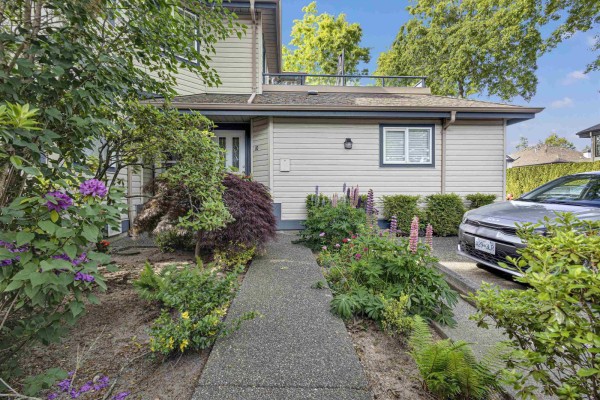 10 8388 158 Street, Surrey, BC V4N2Y7 Photo 4