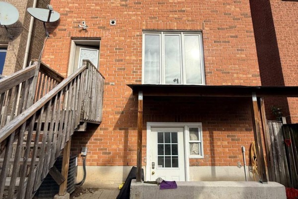 10 Aldwinckle Heights, Toronto, ON M3J3S6 Photo 4