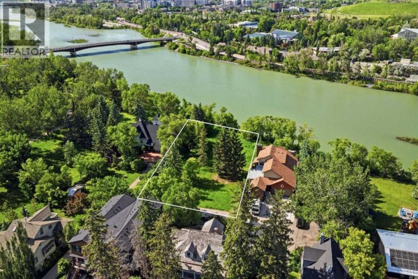 10 And 14 Major Stewart Lane Se, Calgary, AB T2G5R6 Photo 4