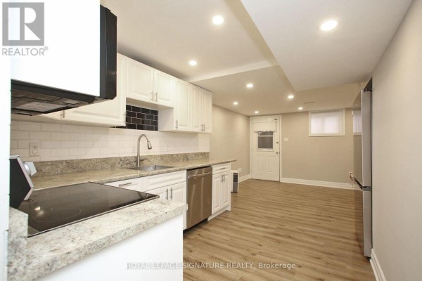 10 Armstrong Street, Toronto, ON M6H1V8 Photo 3