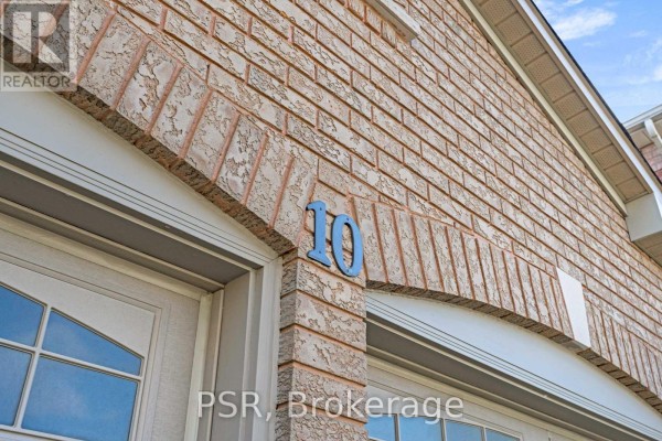 Office - 10 Baccarat Crescent, Brampton, ON L7A1K7 Photo 4