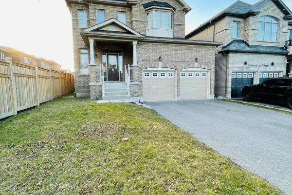 10 Barchard Street, Clarington